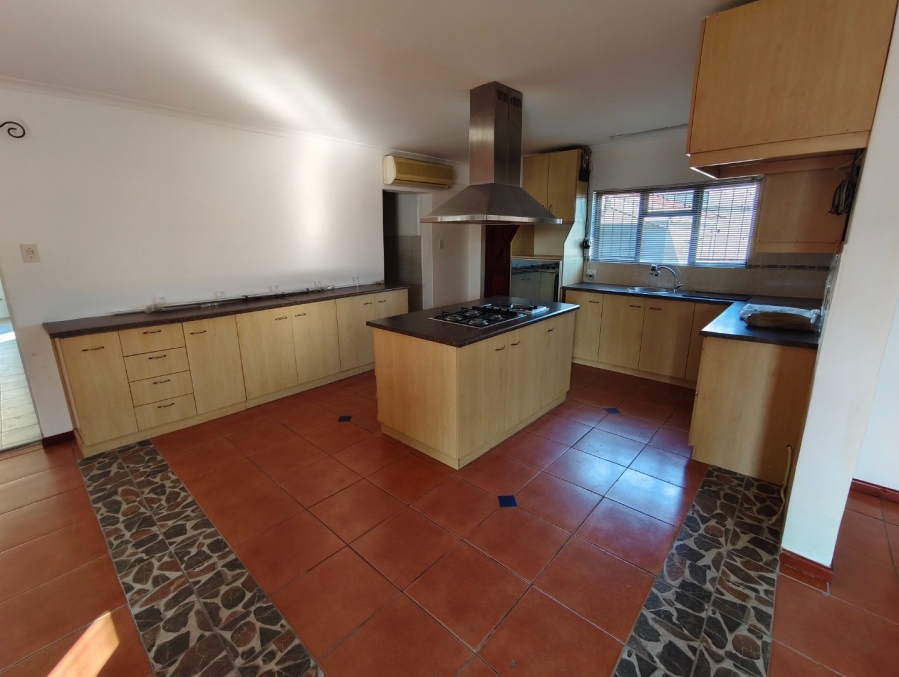 To Let 3 Bedroom Property for Rent in Wellington Central Western Cape